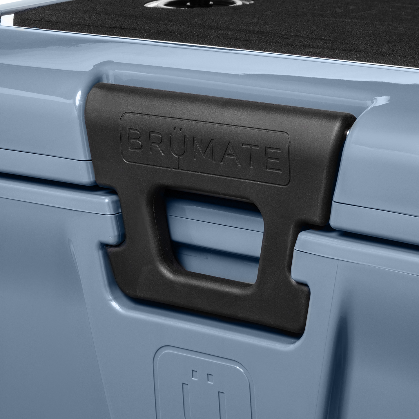 brutank-20qt-y8 BruTank-20-Denim-Latch.png
